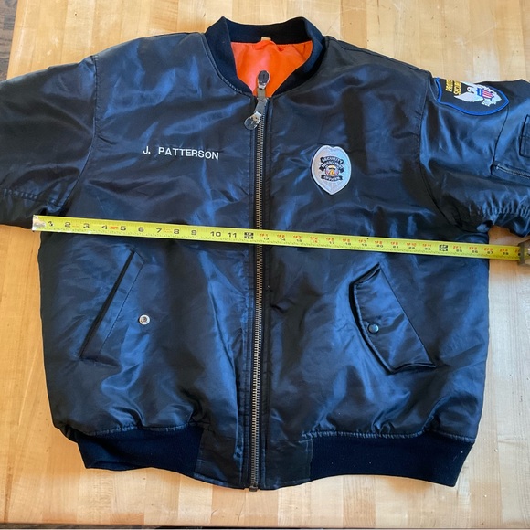 SECURITY Bomber Jacket XXL Black Orange Lined Film TV Wardrobe - Picture 15 of 16